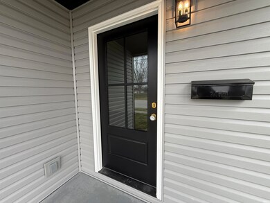 512 S 5th St, Petersburg, IN 47567 - photo 5