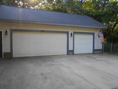 3 stall garage