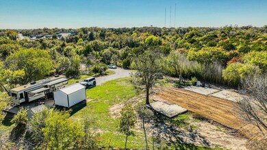 2380 Marilyn St, Weatherford, TX 76085 - photo 6