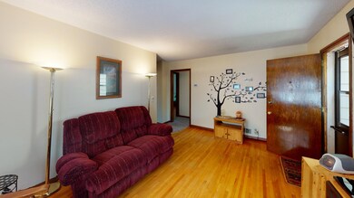 1915-5th-Ave-N-Bedroom