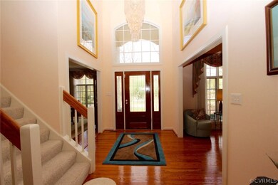 Stunning Entry Foyer