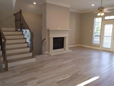 7801 Breman Crest Ln, Houston, TX 77040 - photo 2