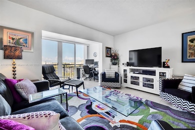 Hillcrest No 25 unit 709, Hollywood, FL 33021 - photo 6