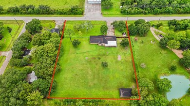 8601 Masters Rd, Manvel, TX 77578 - photo 4