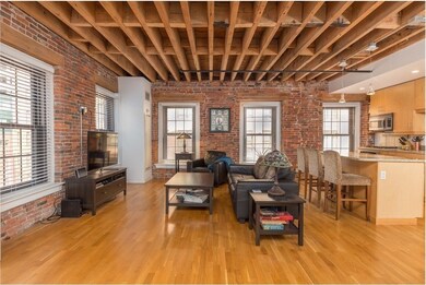 99-105 Broad St unit 5A, Boston, MA 02110 - photo 4