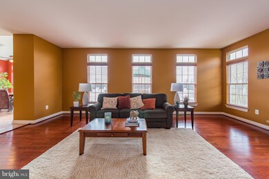 642 Tanglewood Dr, Sykesville, MD 21784 - photo 5