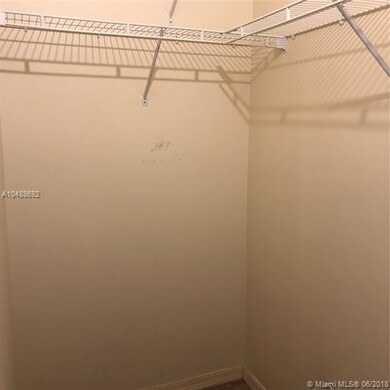 unlisted-address, Miami, FL 33193 - photo 4