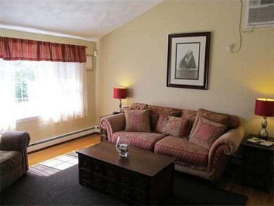 71 Queensland Rd, North Billerica, MA 01862 - photo 2