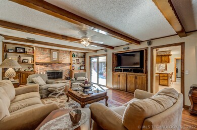 2641 Williamsburg St, Bartlesville, OK 74006 - photo 7