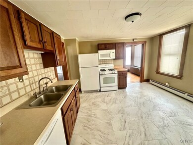 Large Kitchen