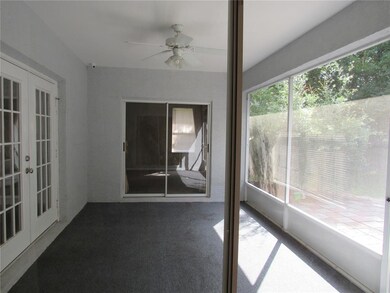 Spacious Screen Enclosed Lanai With Private Serene