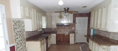 2474 Mustang Dr, Cantonment, FL 32533 - photo 2