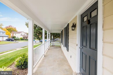 13400 Virginia Willow Dr, Fairfax, VA 22033 - photo 5