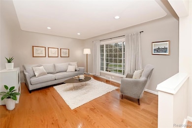 5541 Meadow Ln, Shelby Township, MI 48316 - photo 4