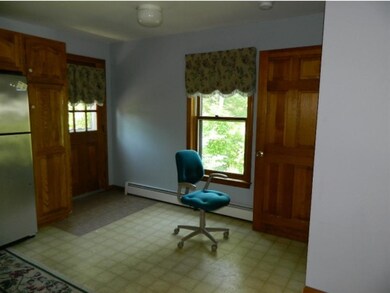 6 Davis St, Franklin, NH 03235 - photo 4