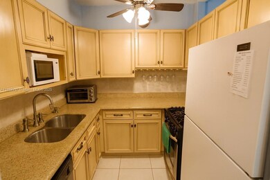 901 SW 11th Ave unit 4H, Hallandale Beach, FL 33009 - photo 7