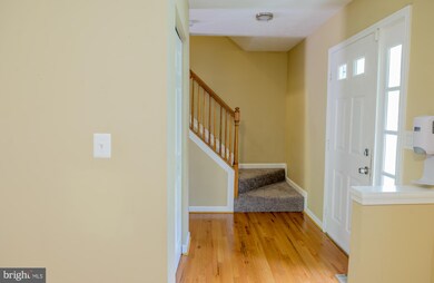 18126 Tebbs Ln, Dumfries, VA 22026 - photo 4