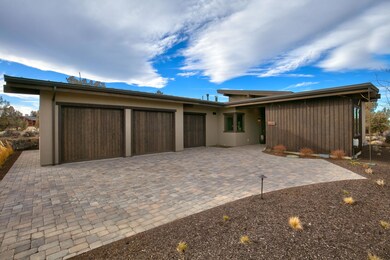 22950 Ghost Tree Ln, Bend, OR 97701 - photo 2