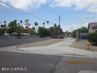 CORNER LOT
