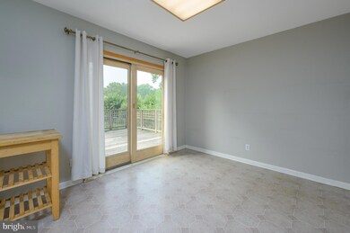 314 Mecray Ln, Maple Shade, NJ 08052 - photo 6