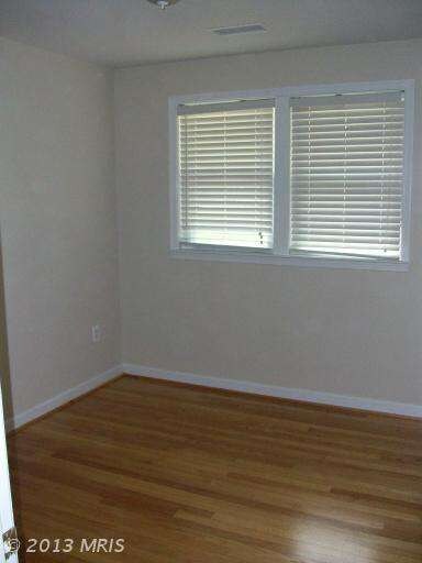 12701 Maple Branch Ln, Bristow, VA 20136 - photo 4