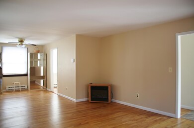 106 Weaver St unit A, Greenwich, CT 06831 - photo 4