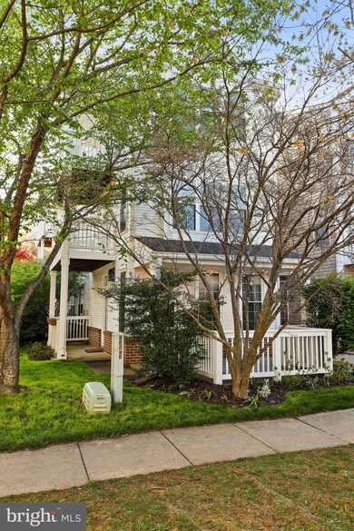 13513 Giant Ct, Germantown, MD 20874 - photo 4