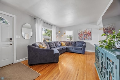 818 19th St S, Fargo, ND 58103 - photo 5