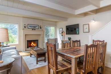 Spacious living and dining area
