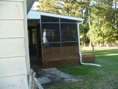 609 Lakewood Dr, Jacksonville, NC 28546 - photo 7