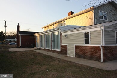 2201 Apache St, Hyattsville, MD 20783 - photo 6