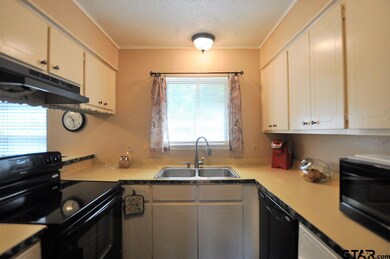 10613 Rolling Pines Dr, Tyler, TX 75707 - photo 7