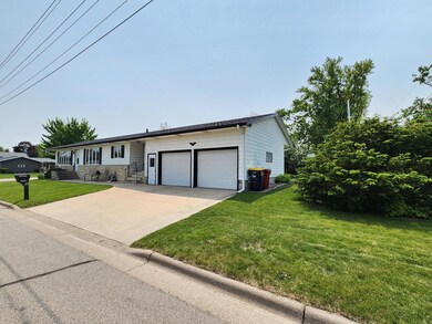 25 3rd Ave NE, Plainview, MN 55964 - photo 5