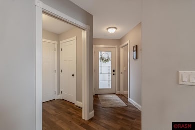 642 Haeberle Ave, New Ulm, MN 56073 - photo 3