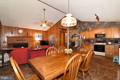 444 Rome Beauty Dr, Linden, VA 22642 - photo 7