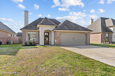 320 Wetgrass Dr-2