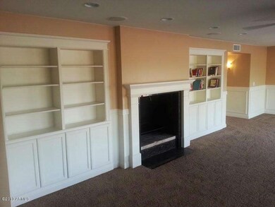 Living room 1