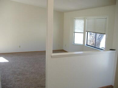 1287 Nighthawk Ln, Redding, CA 96003 - photo 2