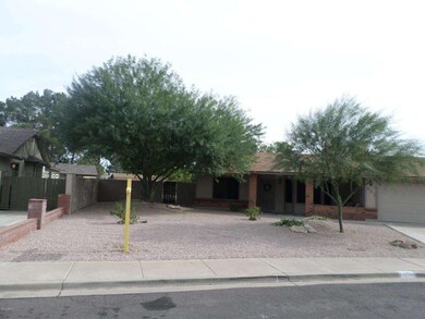 951 S Loma Vista Cir, Mesa, AZ 85204 - photo 2