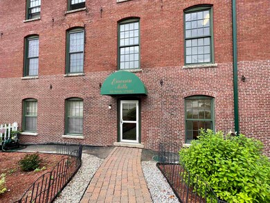 Emerson Mills unit M12, Pembroke, NH 03275 - photo 2