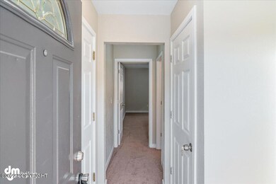 03-Front Door_ELI06110