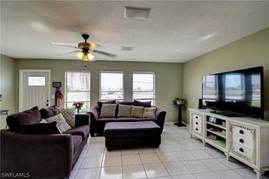 2021 NE 5th Ave, Cape Coral, FL 33909 - photo 6