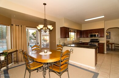 Breakfast Nook 3