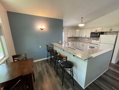 1826 Madison St, Cedar Falls, IA 50613 - photo 5