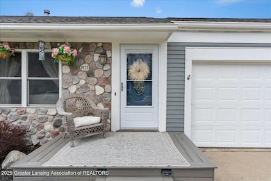 2423 Artisan Dr, Lansing, MI 48910 - photo 4