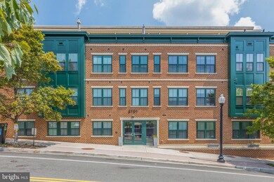 Dominion Heights unit 304, Arlington, VA 22207 - photo 5