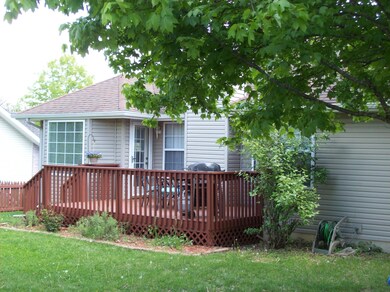 1259 Dunn-back of house view