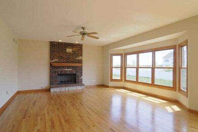 378 Andover Dr, Oswego, IL 60543 - photo 7