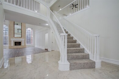 7335 Athlone Dr, Houston, TX 77088 - photo 2