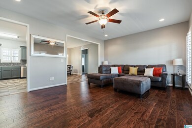 512 9th Ave, Pleasant Grove, AL 35127 - photo 5